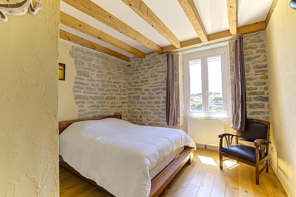 Domaine Des Jardins De La Saone Hotell Tournus Exteriör bild